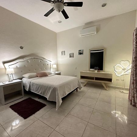 Casa Sasha'S Mini Palace Cancún Zewnętrze zdjęcie